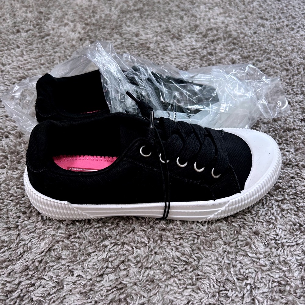 POP Emotion Womens Black White Canvas Platform Sneakers Memory Foam Size 6M NEW
